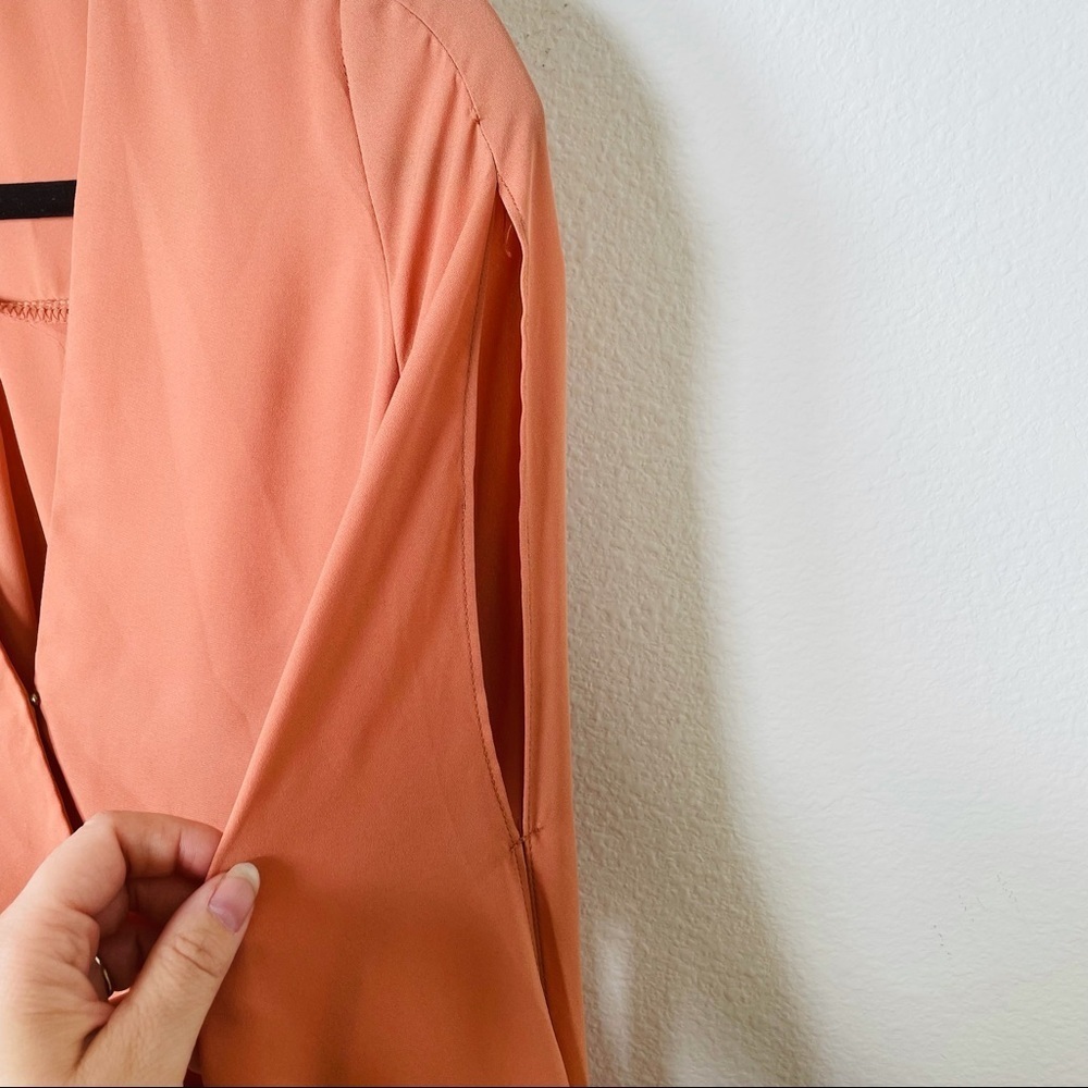 Petal Roz Wrap Style Blouse Sz Small - Picture 5 of 10